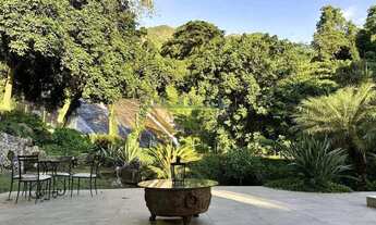 Imagem 4: Mansão duplex, design moderno e contemporâneo, em terreno de 2200m² com 550m² de área cons