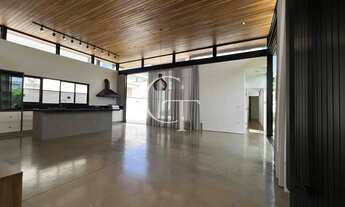 Imagem 6: Casa Térrea Moderna no Condomínio Reserva Saint Paul Itu com piscina e spa aquecidos