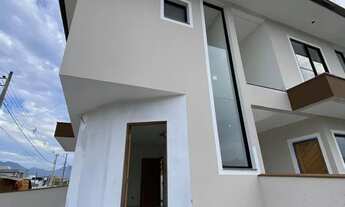 Imagem 7: Lindo sobrado novo de esquina