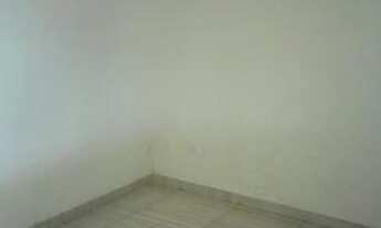 Imagem 2: Alugo casa _2qts 600,00(98423.7279