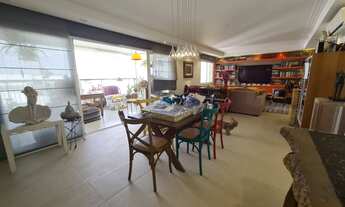 Imagem 4: Apartamento para venda tem 209 metros quadrados com 4 quartos em Moema - São Paulo /SP