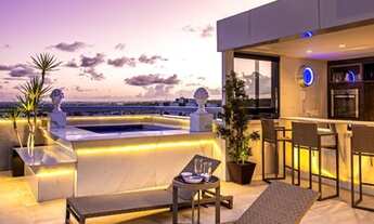 Imagem 2: Cobertura duplex para venda possui 240 metros quadrados com 3 quartos em Boa Viagem - Reci