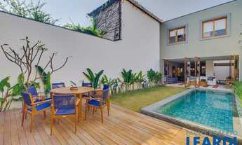 Imagem: SOBRADO - JARDIM PAULISTA - SP