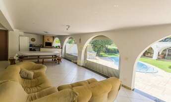 Imagem 5: Belíssima Casa térrea, bem no miolo da bairro