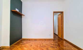 Imagem 3: Imóvel 2 Quartos, Suíte, Reformado a Venda no Coração do Leblon