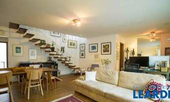 Imagem: SOBRADO - SAÚDE - SP