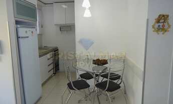 Imagem 4: Apartamento 2 dormitórios de frente no 4º piso, Edifício com elevador