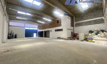 Imagem 5: Galpão com 375m2, Mezanino e Pé Direito com 8m de Altura