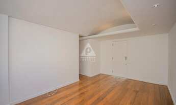 Imagem 4: Humaitá! Rua tranquila, com guarita e cancela, vista Cristo, 3 quartos, lavabo, banheiro s