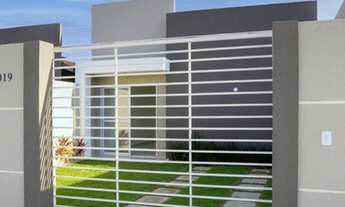 Imagem 2: Madrid Outside - casa em via pública