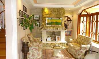 Imagem 6: Tem uma grande faixa de área verde.Próximo à faculdade UNISA. Clube São Paulo próximoo.esc