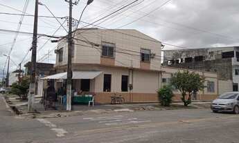 Imagem 4: Casa de esquina em canudos