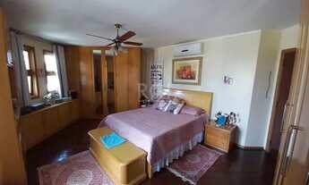 Imagem 2: Casa para Venda - 370m², 5 dormitórios, sendo 2 suites, 6 vagas - Tristeza