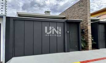 Imagem 2: VENDA Casa com 3 dormitórios