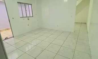 Imagem 2: Sobrado com 8 cômodos em frente ao Hospital Geral de Guaianases