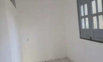 Imagem 2: Kit Net 1/4 em residencial fechado