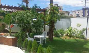 Imagem 1: BESSA: Casa com cinco quartos