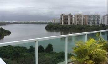 Imagem 7: Apartamento para venda tem 313 metros quadrados com 4 quartos