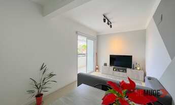 Imagem 4: Apartamento mobiliado com 2 dormitórios e 2 vagas + hobby box em Carvoeira - Florianópolis