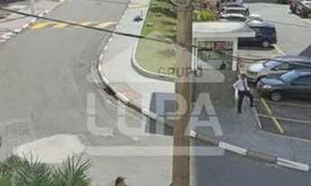 Imagem 2: Apartamento com 2 dormitórios á venda na Cachoeirinha