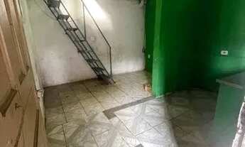 Imagem 2: Sobrado e casa Casa com 2 dormitórios