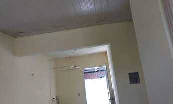 Imagem 7: Alugo kitnet jd catarina velho quarto cozinha banheiro com água e luz r$ 450