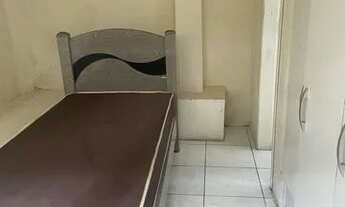 Imagem 2: Aluga se kitnet proximo ao terminal Maracanã