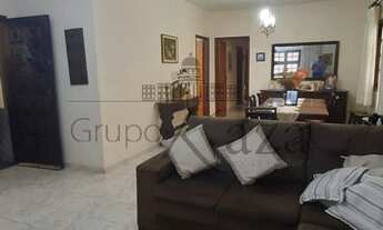 Imagem 3: Casa Residencial Comercial - Jacareí - 250m² - 3 Dormitórios ,sendo 01suite, 211 m²