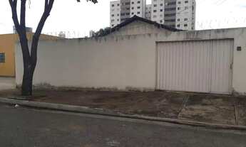 Imagem: Casa para Venda em Goiânia, Jardim América