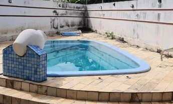 Imagem: Casa Tipo Chalé no bairro Paraviana