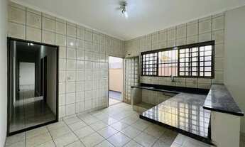 Imagem 3: Lv Casa para venda possui 10 metros quadrados com 3 quartos em Centro - Aracaju - SE