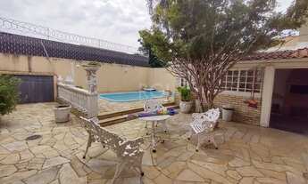 Imagem 4: Casa para Venda - 200m², 4 dormitórios, sendo 1 suites, 3 vagas - Ipanema