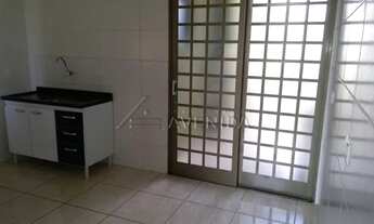 Imagem 5: LONDRINA - Casa Padrão - Conjunto Habitacional Alexandre Urbanas