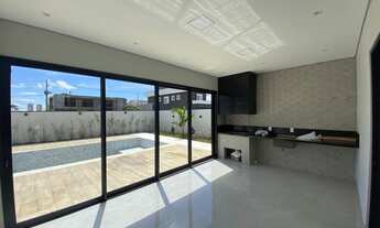 Imagem 4: Casa de alto padrão em condomínio fechado