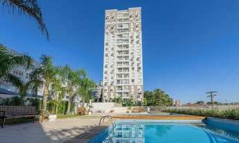 Imagem 3: Apartamento de três dormitórios, suíte e uma vaga de garagem no bairro Cristo Redentor em