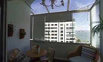 Imagem 7: Apartamento para venda possui 121 metros quadrados com 2 quartos em Centro - Florianópolis