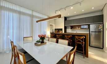 Imagem 5: Casa de condomínio para venda tem 185 metros quadrados com 4 quartos