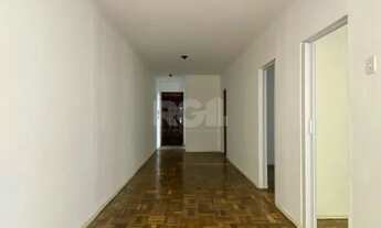 Imagem 5: Apartamento 2 dormitórios, com peças amplas e ensolarado no Centro Histórico