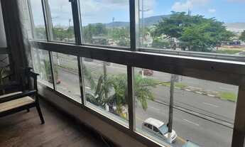 Imagem 2: Apartamento para venda possui 158 metros quadrados com 3 quartos em Gonzaga - Santos - SP