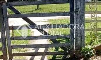 Imagem 2: Casa em condomínio