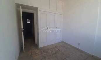 Imagem 2: Apartamento - / Residencial / Glória