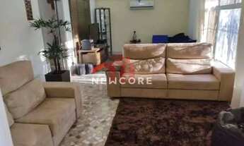 Imagem: Sobrado em Rua André Vidal de Negreiros