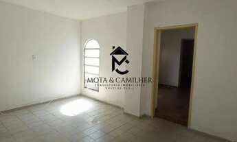 Imagem 4: Casa em via publica disponível para locação