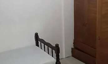 Imagem 3: Quarto para homens solteiros com luz água gás e internet incluso