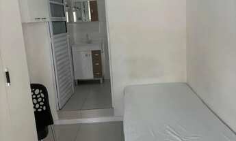 Imagem: Alugo excelente kitnet no bairro trindade