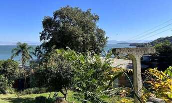 Imagem 6: Chácara urbana à venda, com vista para o mar, no bairro Sambaqui, Florianópolis/SC