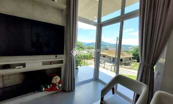 Imagem 6: Linda Casa à Venda no Centro de Encantado