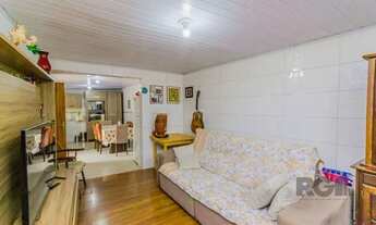 Imagem: Casa 2 dormitórios no bairro Coronel Aparício