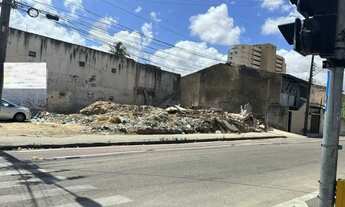 Imagem 3: Terreno, 568 m² - venda por R$ 850.000,00 ou aluguel por R$ 5.000,00/mês - Parangaba - For