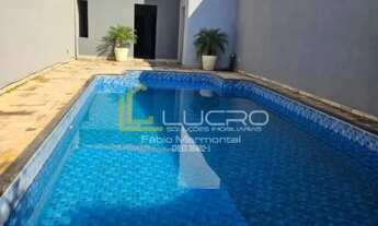 Imagem: Casa com piscina para venda com 180 m²